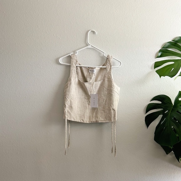 Mill & Moss Tops - Mill & Moss Spruce Cropped Tank Top with Ties- NWT - Size Small